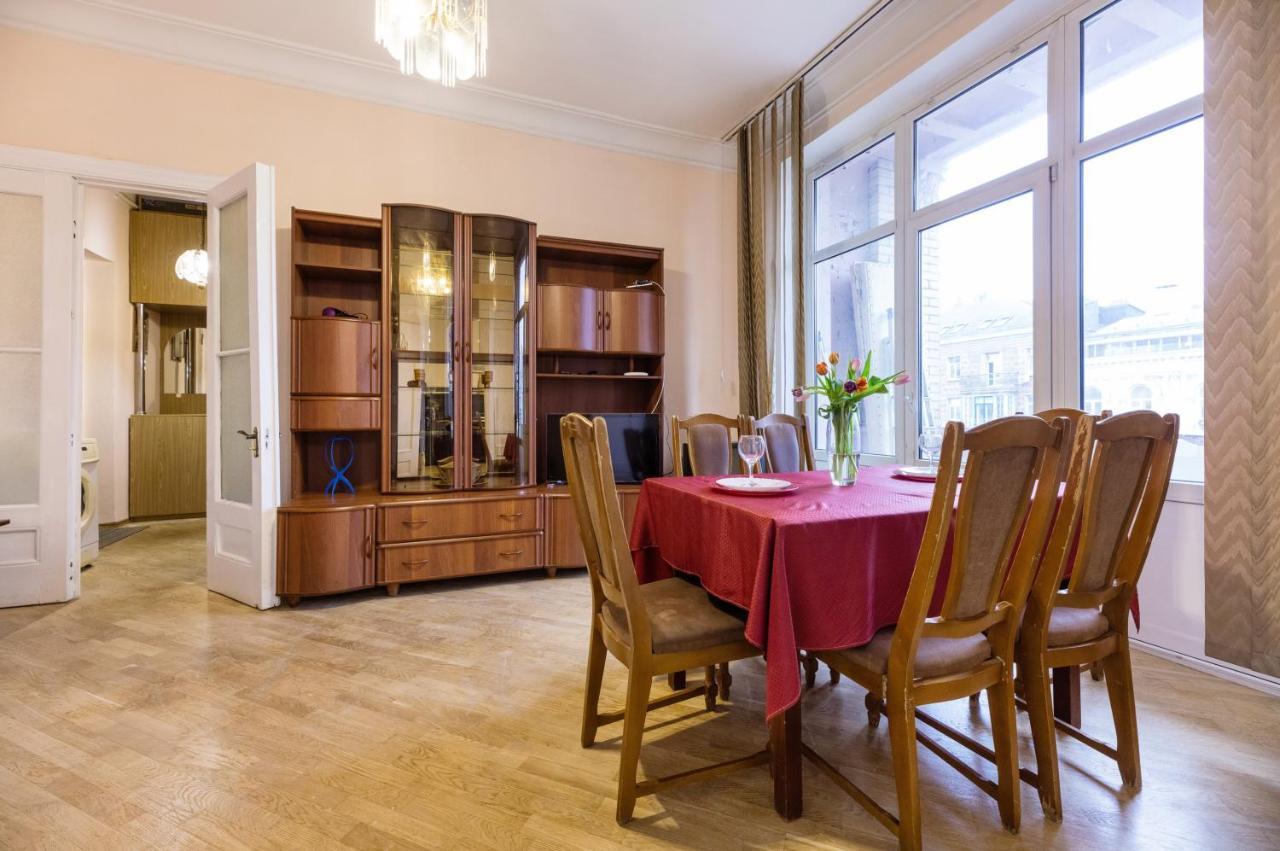 Apartment With Lovely View Kyiv Exterior foto